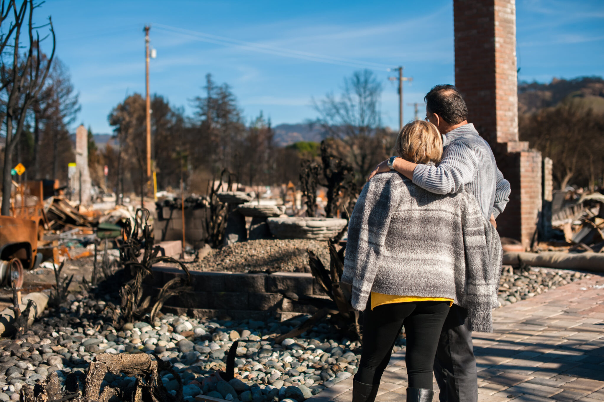 Actor survives deadly fire hiding behind Malibu rocks | United Liberty