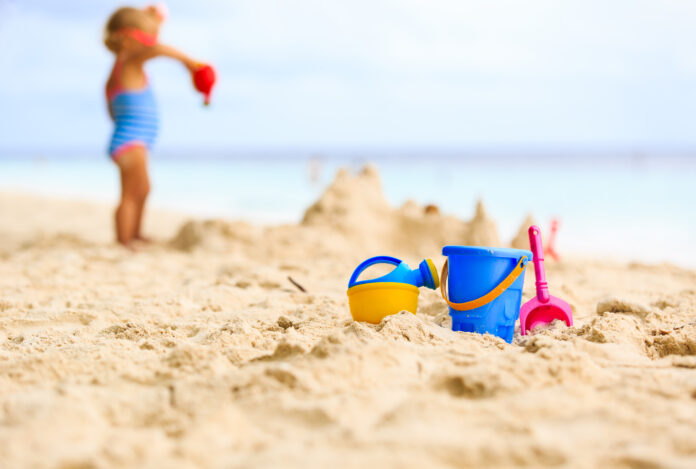 mom-defends-bathing-with-kids-after-social-backlash_bf850580-f7a5-461e-b83a-29a094675dfb
