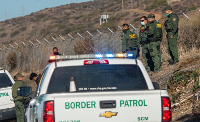 irs-may-share-immigrant-addresses-with-ice-officials_bce4713a-2a2d-4e7f-8a0e-e7bc82f4236e