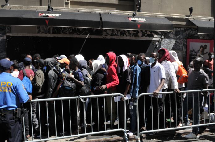 trumps-border-rules-force-san-diego-shelters-to-close_0ed9867d-d304-4f97-8005-629a24e1f8ab